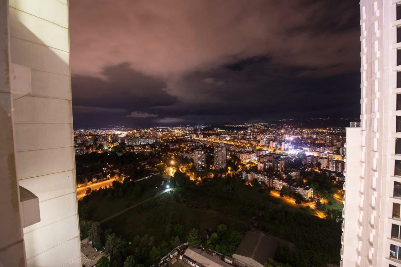 33Rd Floor Luxury Apartment Spa & Fitness Skopje Eksteriør bilde