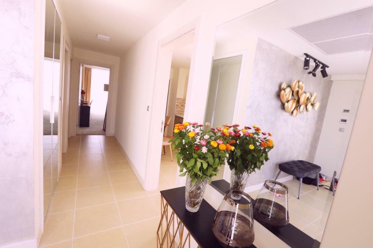 33Rd Floor Luxury Apartment Spa & Fitness Skopje Eksteriør bilde